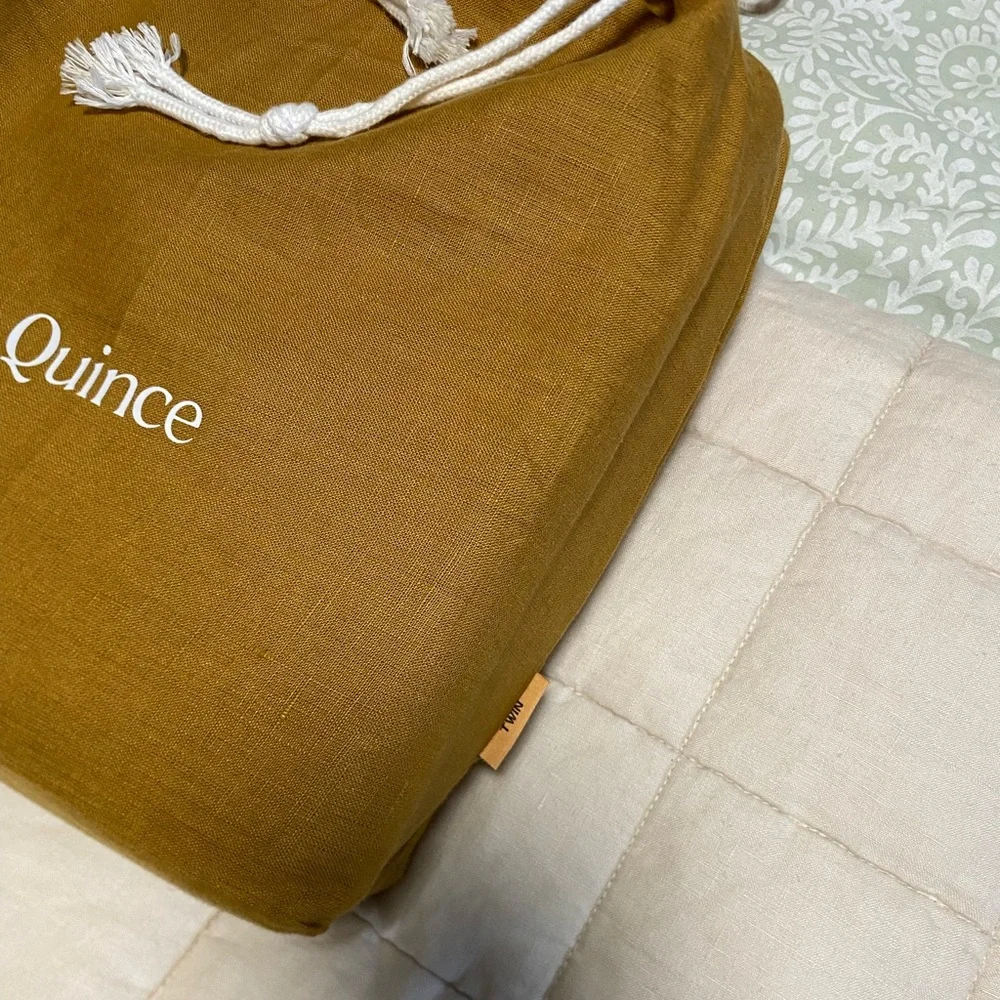 Quince Twin Linen Duvet Cover in Tobacco (1 of 2 sets)